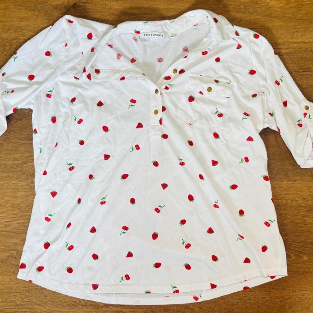 Emily Daniels Womens White Strawberry Fruit Print Roll Tab Sleeve Henley Shirt M